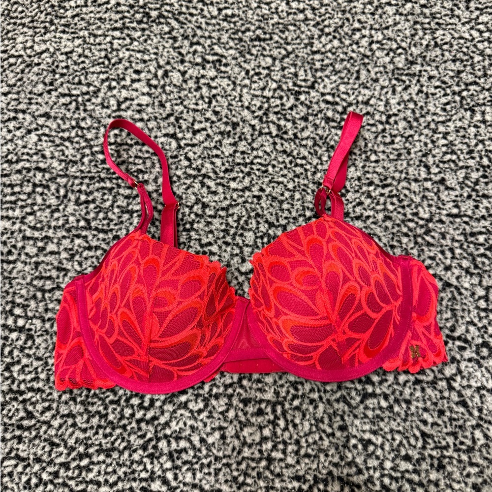 Savage X Fenty Vibrant Red Lace Bra